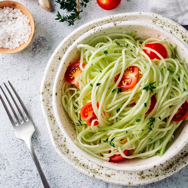 Паста, фрикадельки и маффины из кабачков: 3 необычных рецепта, которые точно понравятся детям