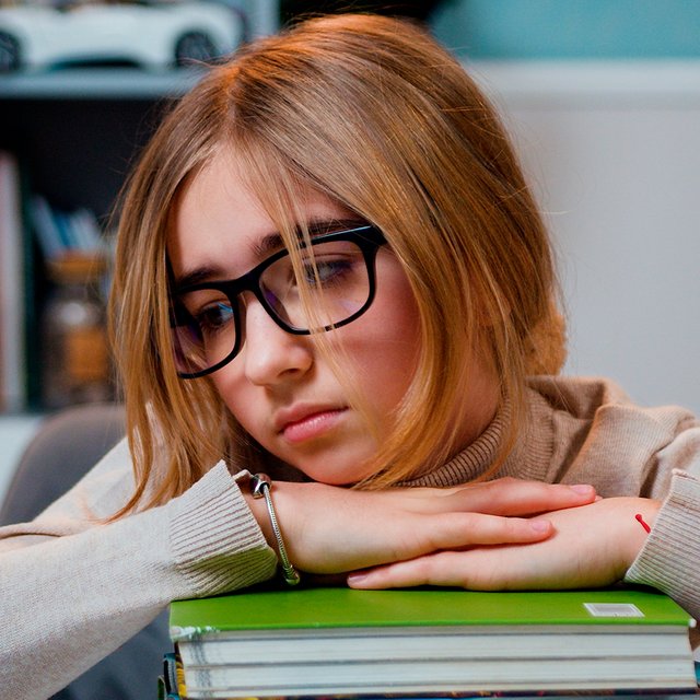 Ребёнок плохо сдал ЕГЭ. 5 способов его поддержать и 4 идеи, что делать дальше