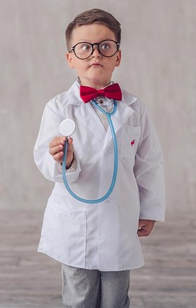 Брату 10 лет, и он постоянно придумывает себе болезни. Что с этим делать?