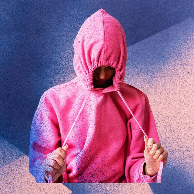 Дочь-подросток перестала с нами общаться. После окончания школы хочет уехать в другой город. Как наладить отношения?