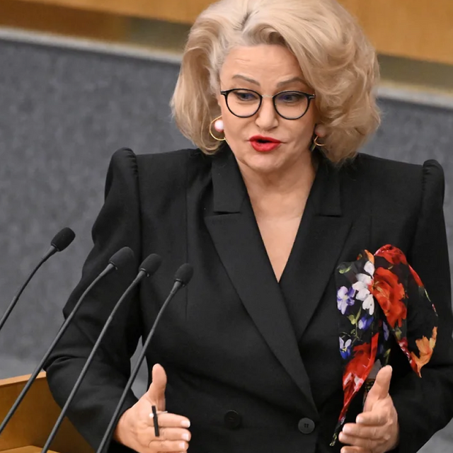 «Не соответствует политике государства». В Госдуму внесли законопроект о запрете пропаганды многоженства