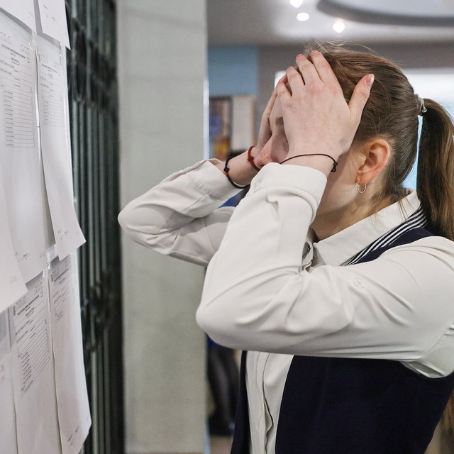 «Больнее всего может быть тем, кто сейчас в 9–10-м классе». Что будет с поступлением в вузы в ближайшие годы