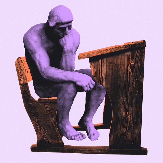 «Сидеть на первой парте» или «за первой партой»: как говорить правильно