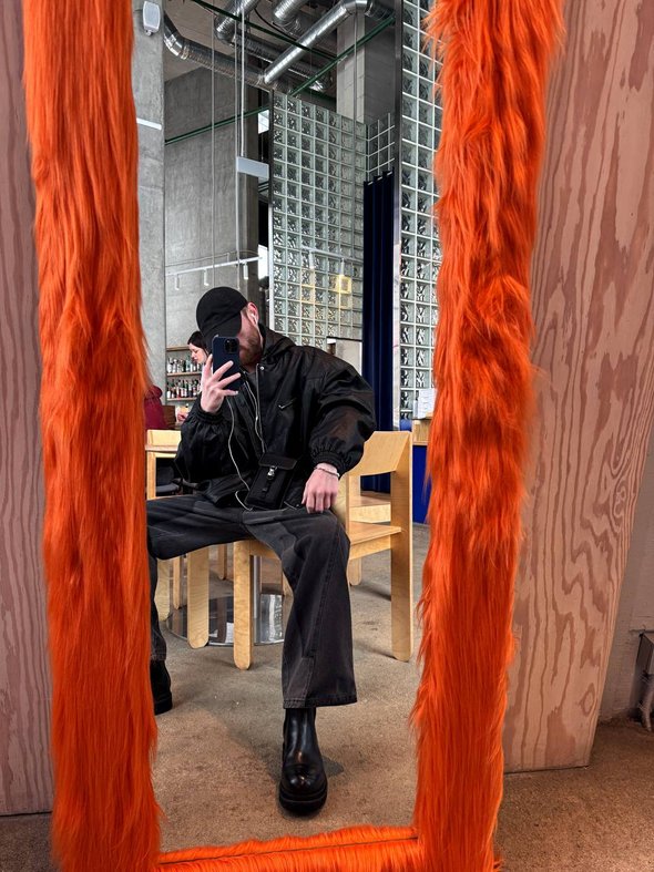 Кирилл Кириченко. Учитель математики. «То, что учителя еле выживают на свою зарплату — миф»: молодой учитель математики — о цифрах в самом широком смысле