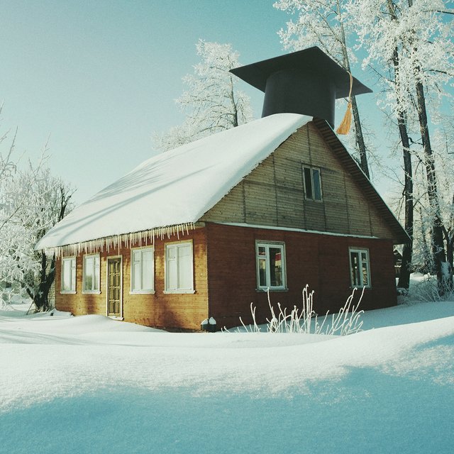 Они сбежали от пандемии в деревню — всем классом. Учительница — о том, как обмануть дистант