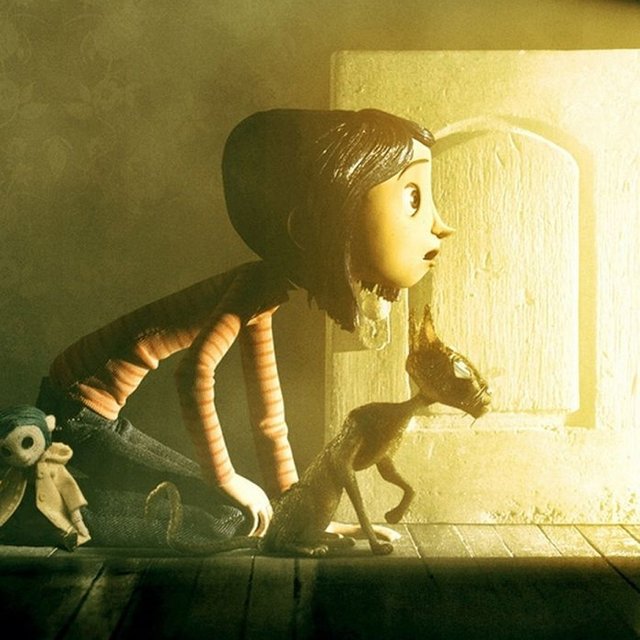 Герои сказки на самом деле мертвы? Как читать «Коралину» Нила Геймана и точно ли это детская книга