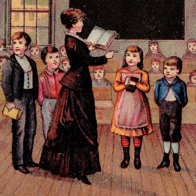 «18 тысяч рублей за основную ставку»: учительница русского языка – о нагрузке, зарплате и о том, какой во всем этом смысл