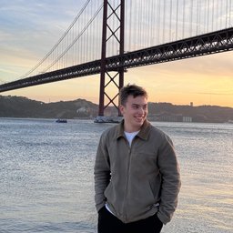 Илья Серегин