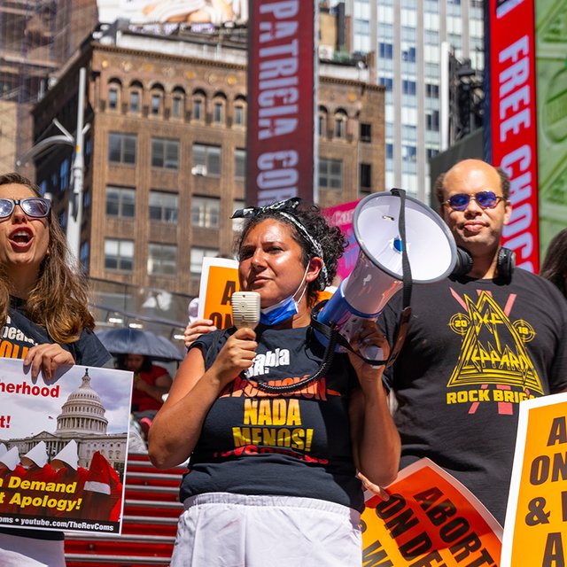 Наказывать как за изнасилование: в Техасе запретили аборты — как теперь будет жить этот штат США