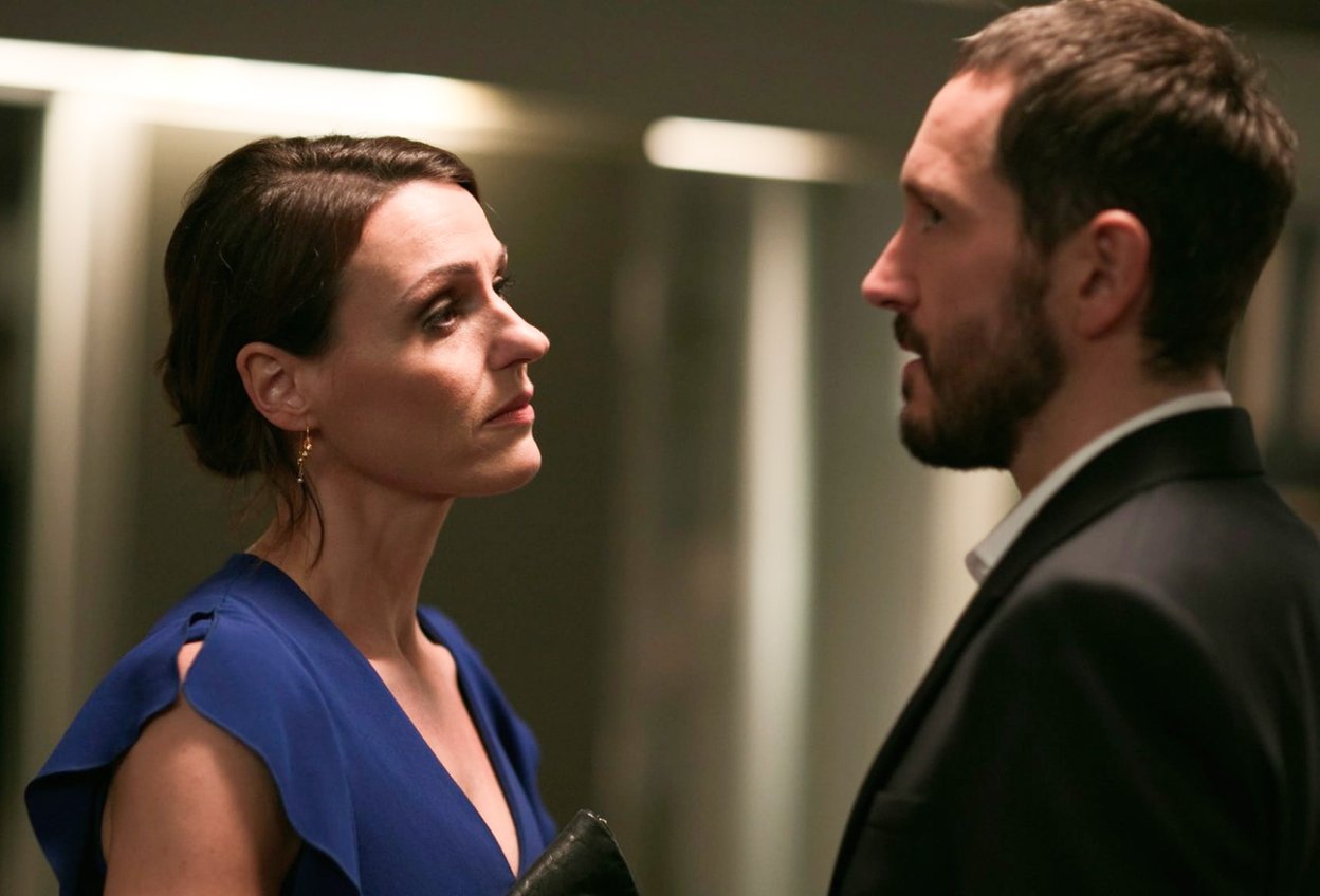 «Доктор Фостер» (Doctor Foster, 2015–2017)