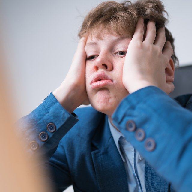 «Назло уши отморожу»: подростки — о том, что их бесит в претензиях взрослых