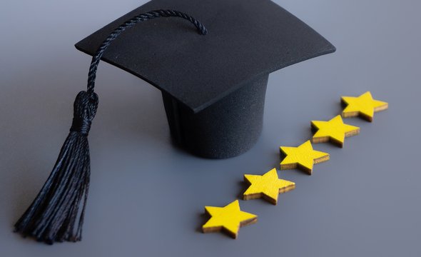 Куда поступать в 2025 году: рейтинги вузов, на которые стоит ориентироваться. Какие бывают рейтинги и из чего они формируются