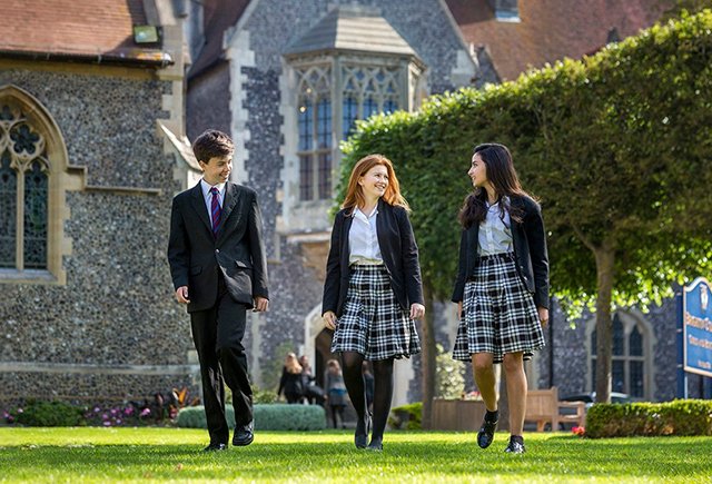 4 шага, которые помогут выбрать школу за границей