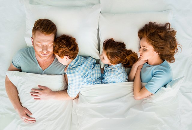 После рождения ребёнка родители в два раза реже (да-да) занимаются сексом