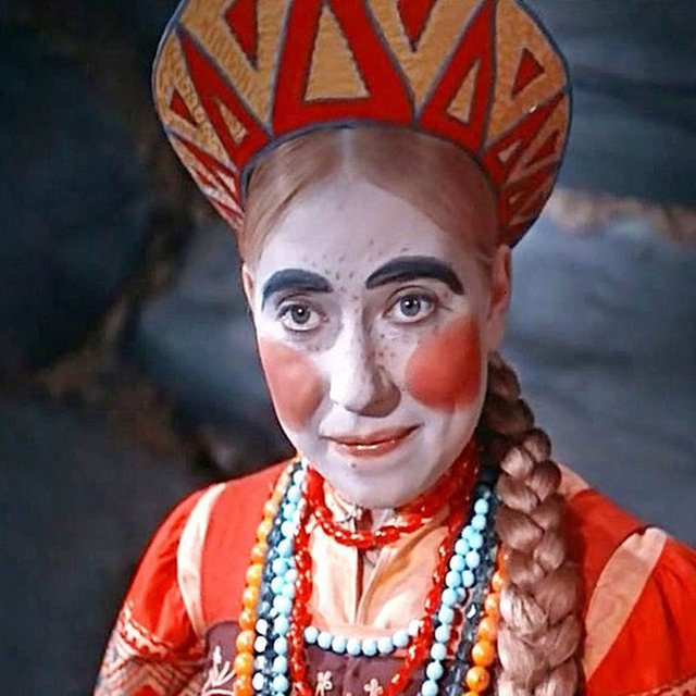 "Принцесса? Нет! Королевна!" Почему хвалить детей за внешность не всегда правильно