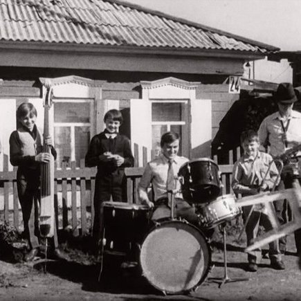 Захватили самолет, чтобы сбежать из СССР: история 7 братьев и 3 сестер Овечкиных