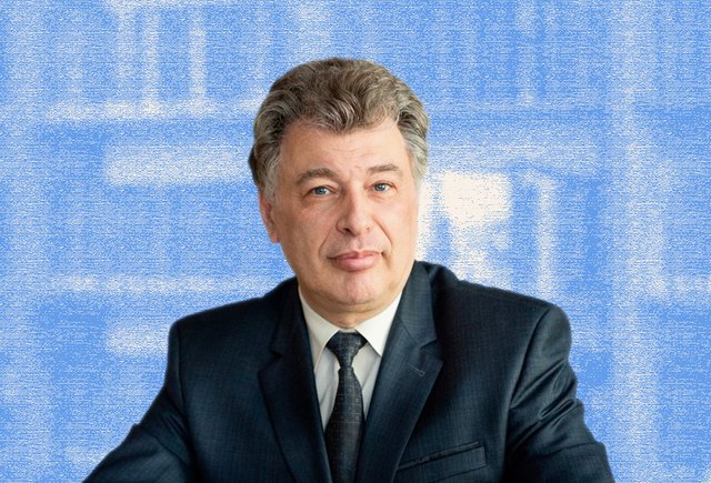 Что пора запретить взрослым и разрешить детям: директор школы — о том, с чего начать учебный год
