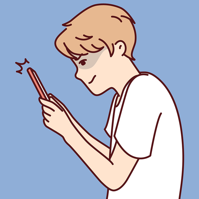 Выбрали старосту класса, а он стал удалять из чата неугодных, начались оскорбления детей. Что с этим теперь делать?