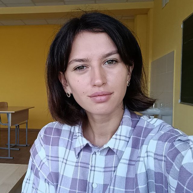 «Если бы мне платили хотя бы 50 тысяч в месяц...» Учительница — о проблемах школы в глубинке