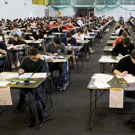 11 главных отличий выпускных экзаменов во Франции от ЕГЭ