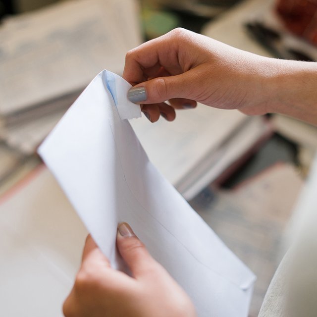 Родители сдают деньги за школьное питание в конвертах: это законно?