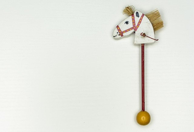 Как сэкономить на поездке домой в новогодние праздники: лайфхаки от иногородних студентов