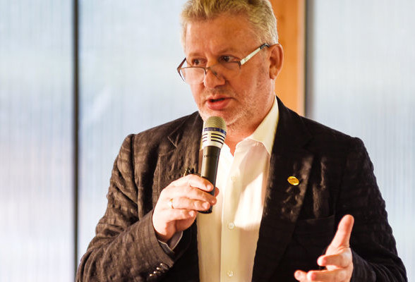 «Робкие попытки
выбрать профессию
ребёнку —
бессмысленны»