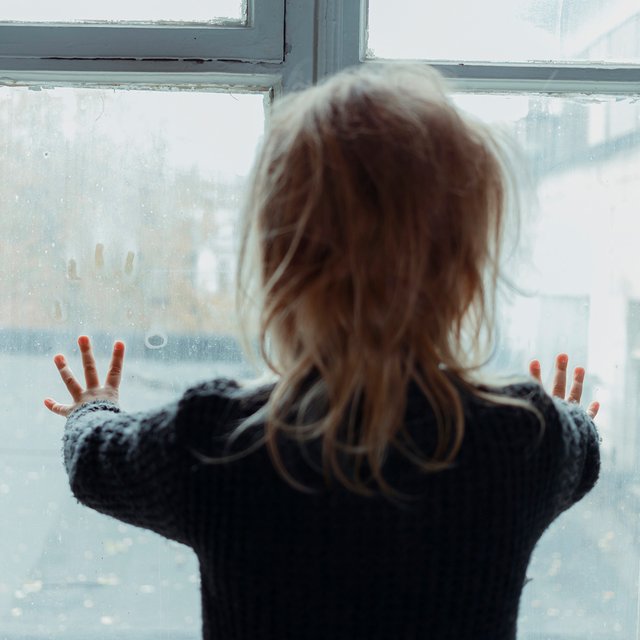 Как и за что опека забирает детей из семей и что с ними происходит потом