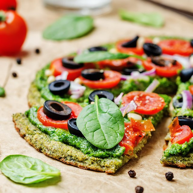 Рецепт пиццы из кабачков: дети не заметят подвоха