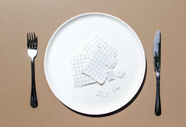 Клетчатка: зачем она нужна и правда ли ее надо пить в виде БАДа