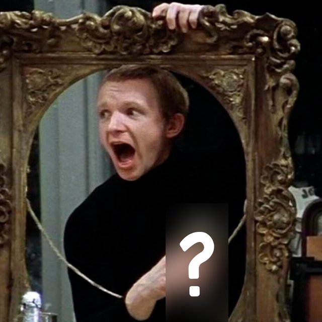 Что в руках у Лукашина? Тест: угадайте, что пропало из кадра новогодних фильмов