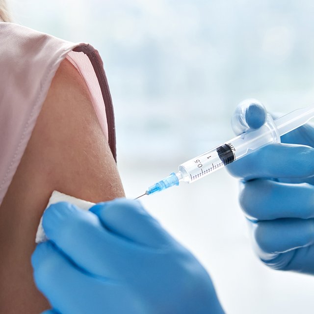 Дефицит вакцин от кори в России: правда ли он есть и где сейчас можно сделать прививку