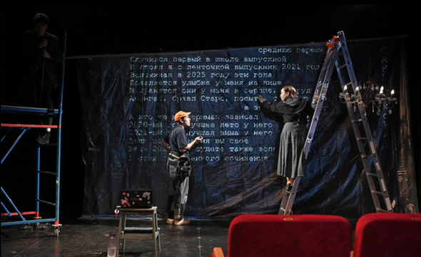 «Какой может быть поэзия» — урок от «чудного мгновенья» до «дыр бул щыл» (12+)