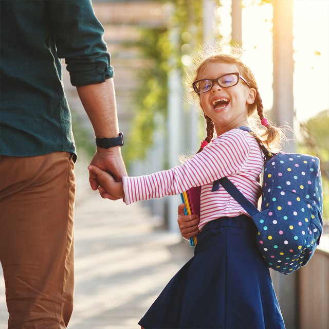 "Ну почему опять в школу?" 10 советов, как войти в учебный год без стресса