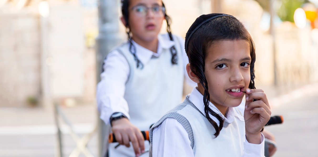 «Мобильные телефоны запрещены даже на переменах»: как живут школы в Израиле