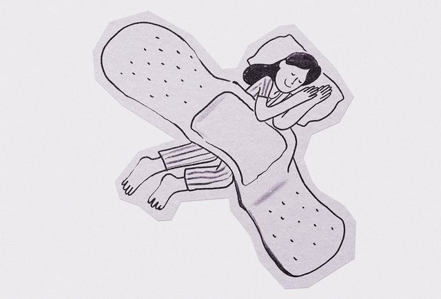 Дочка в 12 лет постоянно говорит во сне и очень этого стесняется. Как ей можно помочь?