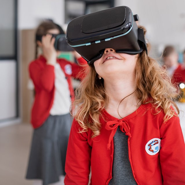 «Зачем эта информация детям? Как она им поможет?» Педагог из Турции — о том, как сделать российскую школу лучше