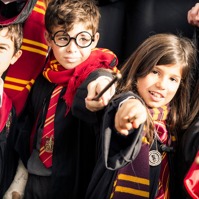 «Мальчики до сих пор заперты в рамках гендерных моделей». Как выглядят современные герои и почему родителям это трудно принять