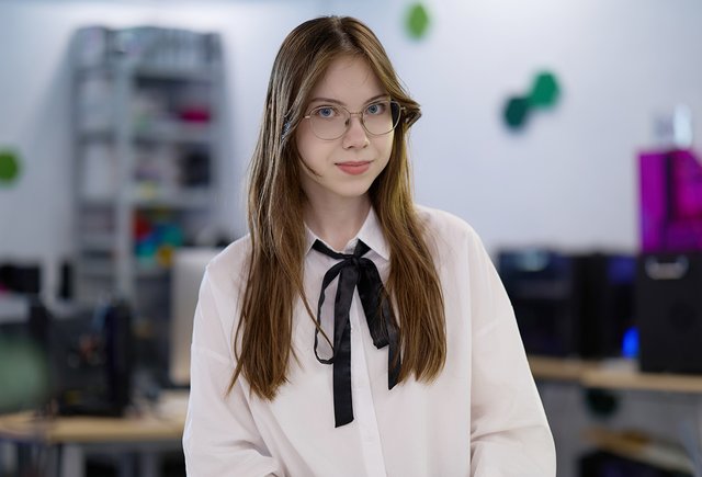 «Может быть, стану и 500-балльницей»: интервью с первой выпускницей из Москвы, набравшей 400 баллов на ЕГЭ