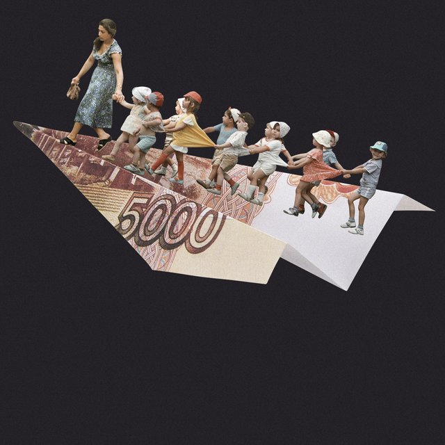 «Выходит 22 тысячи рублей с копейками на руки». Сколько зарабатывают воспитатели и как они живут на эти деньги