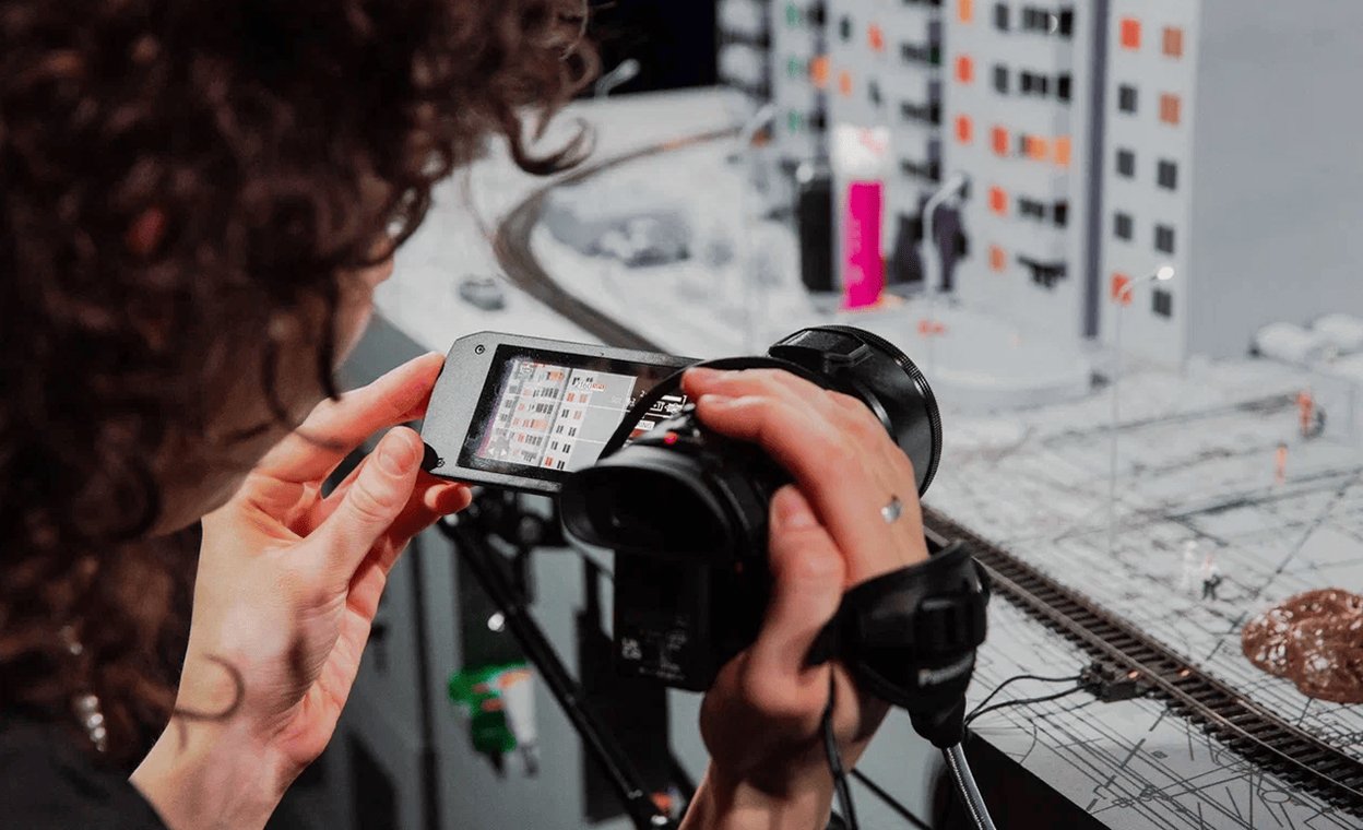 «Вещи и ущи» — терапевтичный трибьют городским окраинам