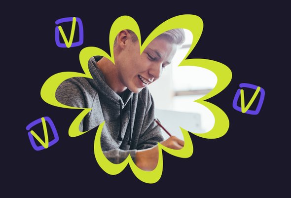 «Не засиживайтесь за учебниками допоздна»: советы стобалльников — тем, кто готовится к ЕГЭ прямо сейчас