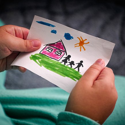 «Государство видит решение в том, чтобы детей усыновляли только "правильные" люди»