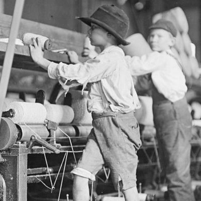 Должны ли школьники
работать