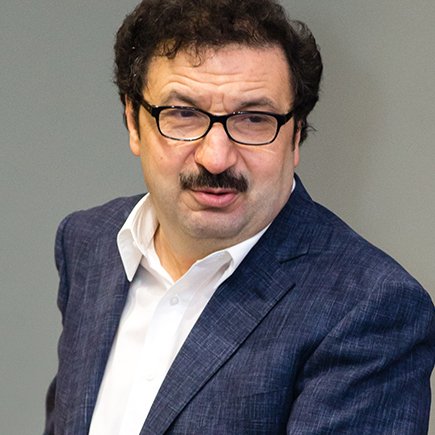 «Пришло поколение, которое видит в образовании инвестицию, а не покупку услуги»