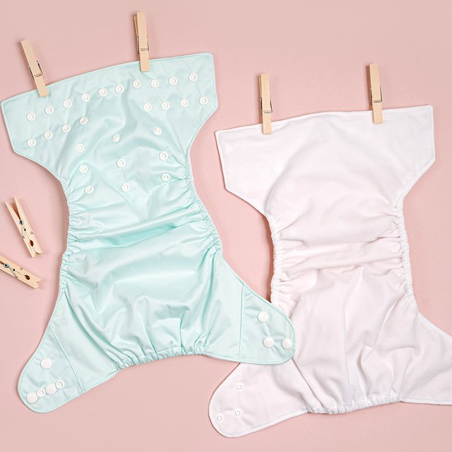 Женщину высмеяли, а мужчина заработал на этом миллионы. Кто и когда придумал подгузники