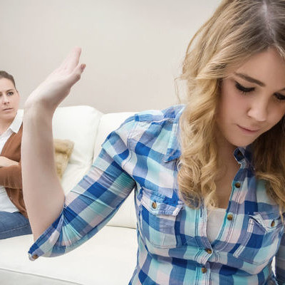 Как заставить подростка соблюдать ваши правила