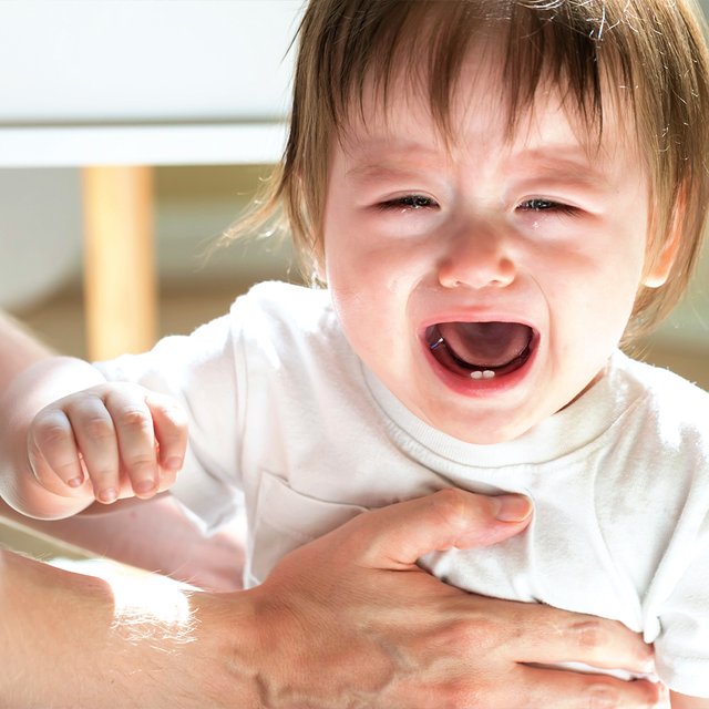 Ребёнок категорически не хочет оставаться с папой: в чём причина