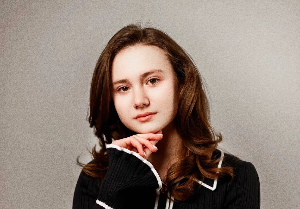 «Такие результаты просто так не появляются»: школьники, сдавшие ЕГЭ на 300 и 400 баллов, — о секретах подготовки