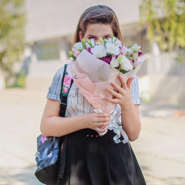 Вам астры или гладиолусы? Тест: что вы знаете о цветах из традиционного букета школьника